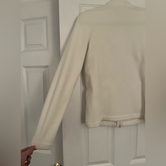 Uniqlo Fleece Zip-Up Jacket - Picture 4 of 8